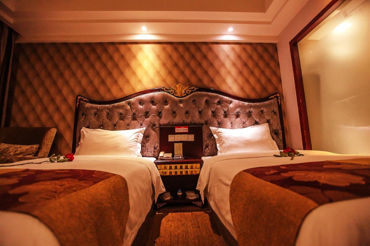 Chengdu Aviation Hotel エクステリア 写真