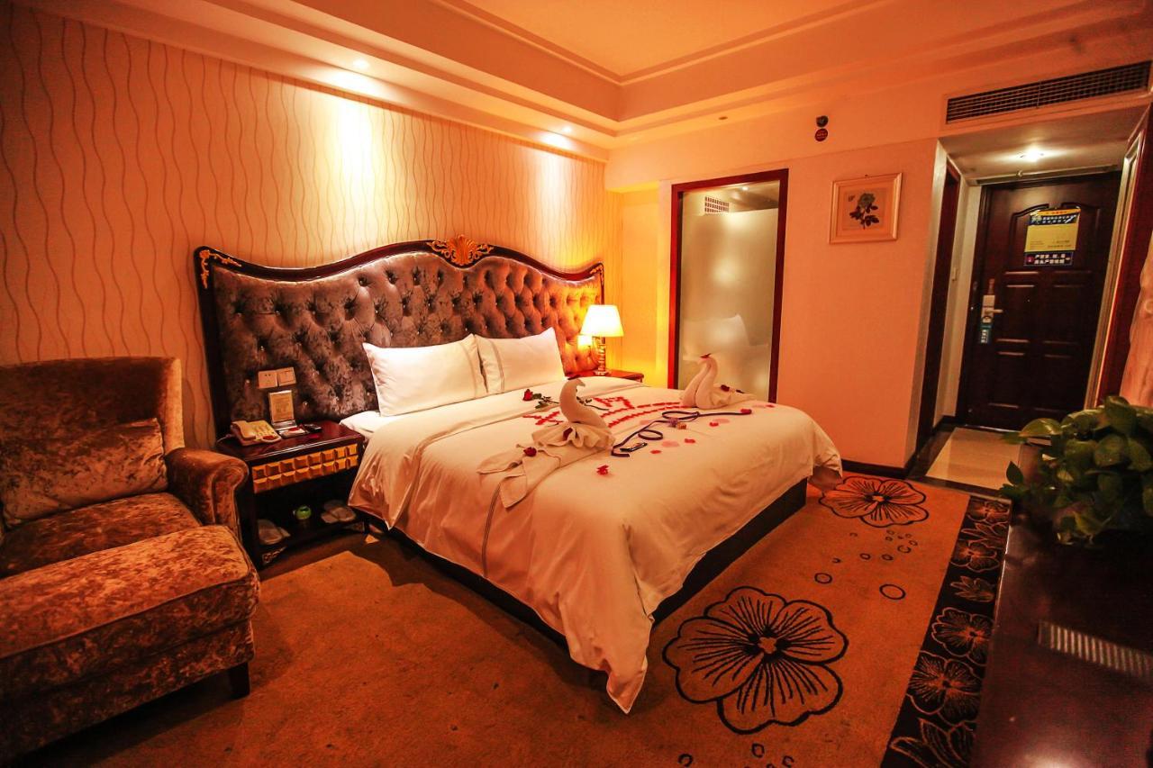 Chengdu Aviation Hotel エクステリア 写真
