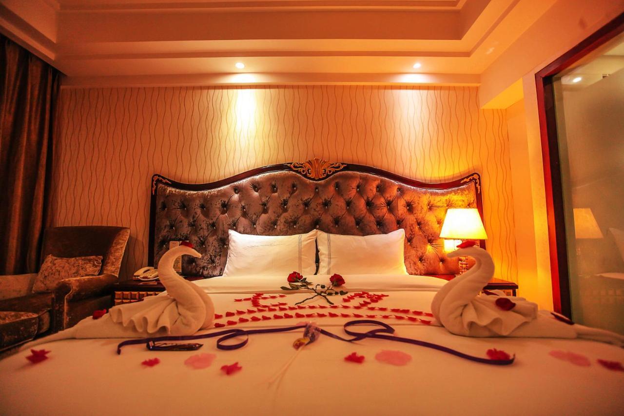 Chengdu Aviation Hotel エクステリア 写真